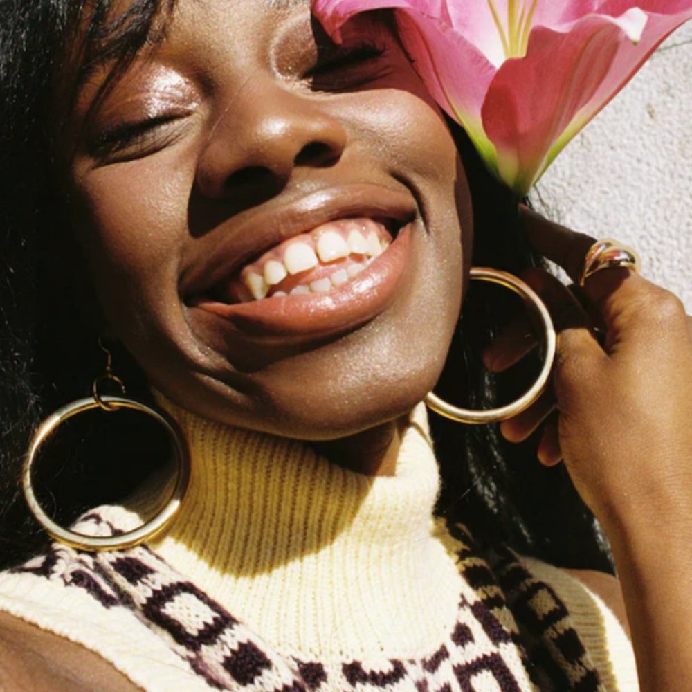 Susmie's Collection Barcelona: Saloon Hoop Earrings